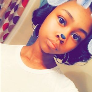 Meet your Posher, Ne’vaeh